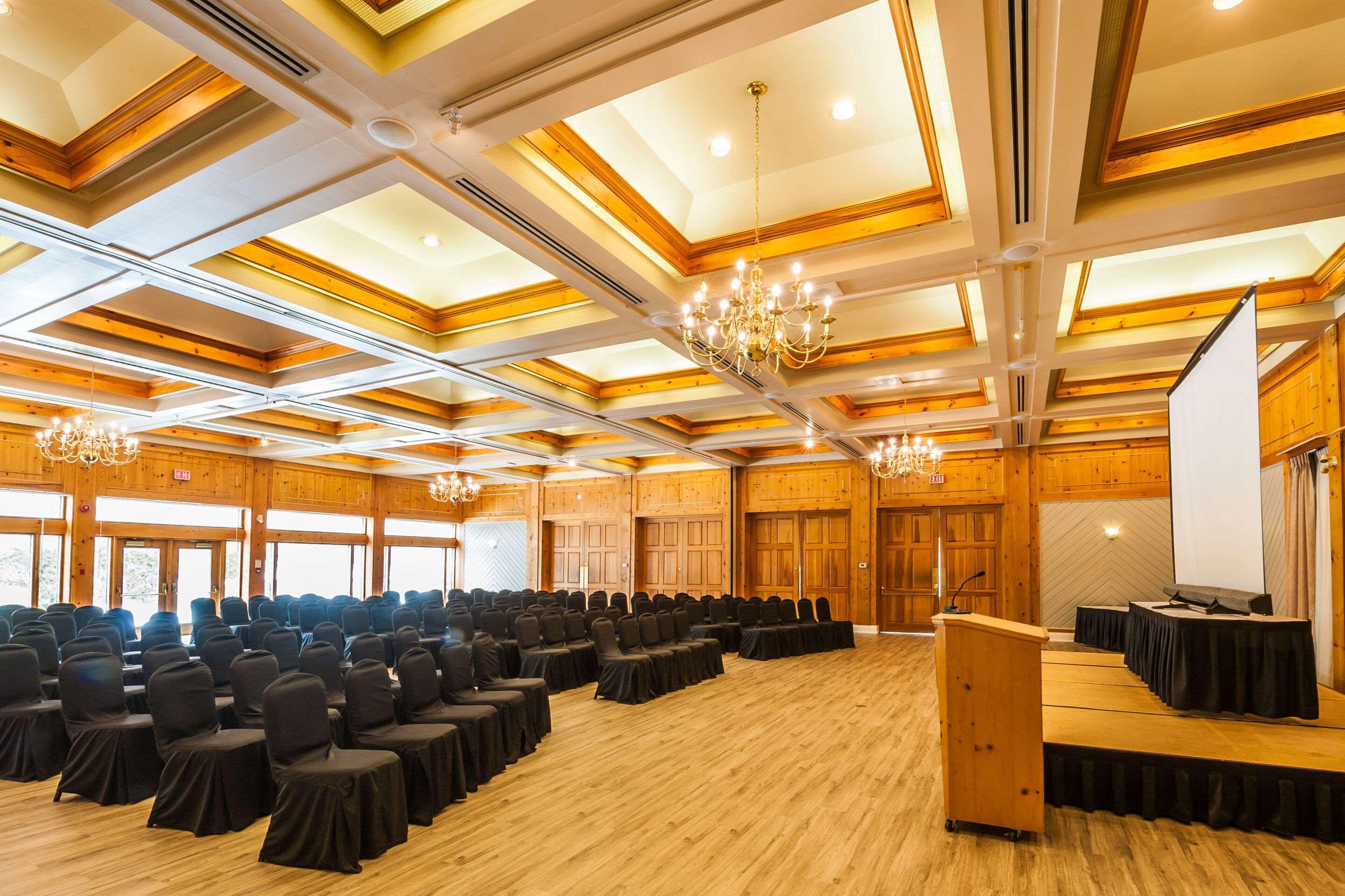 Pinestone Resort, Conference Centre, Spa & Golf Course Haliburton Zewnętrze zdjęcie